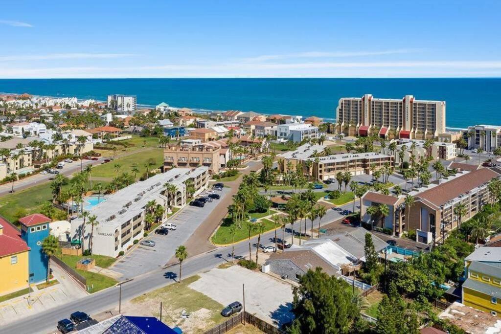 2 Bed 2 Bath Condo By Beach With Resort Pool South Padre Island Esterno foto
